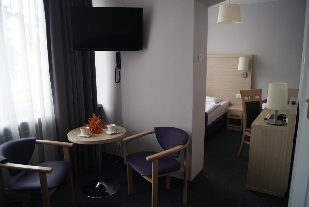 Posedenie v ubytovaní Hotel PZMot