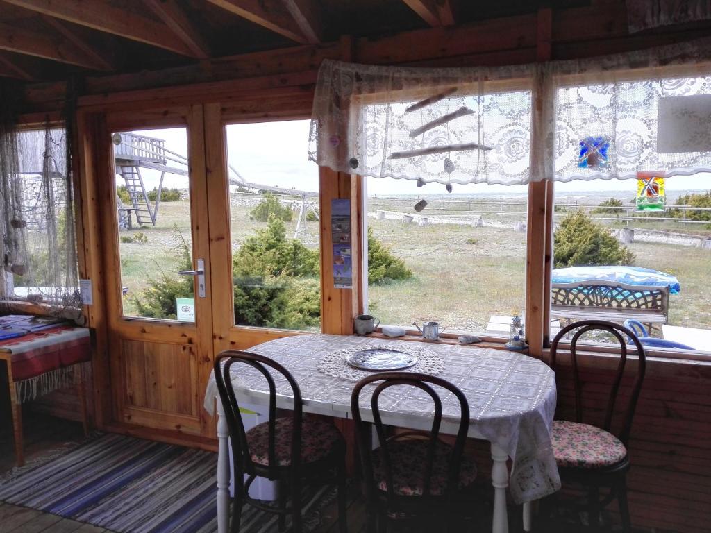 Foto Ohessaarel asuva majutusasutuse Ohessaare Tuulik & Rannakohvik galeriist