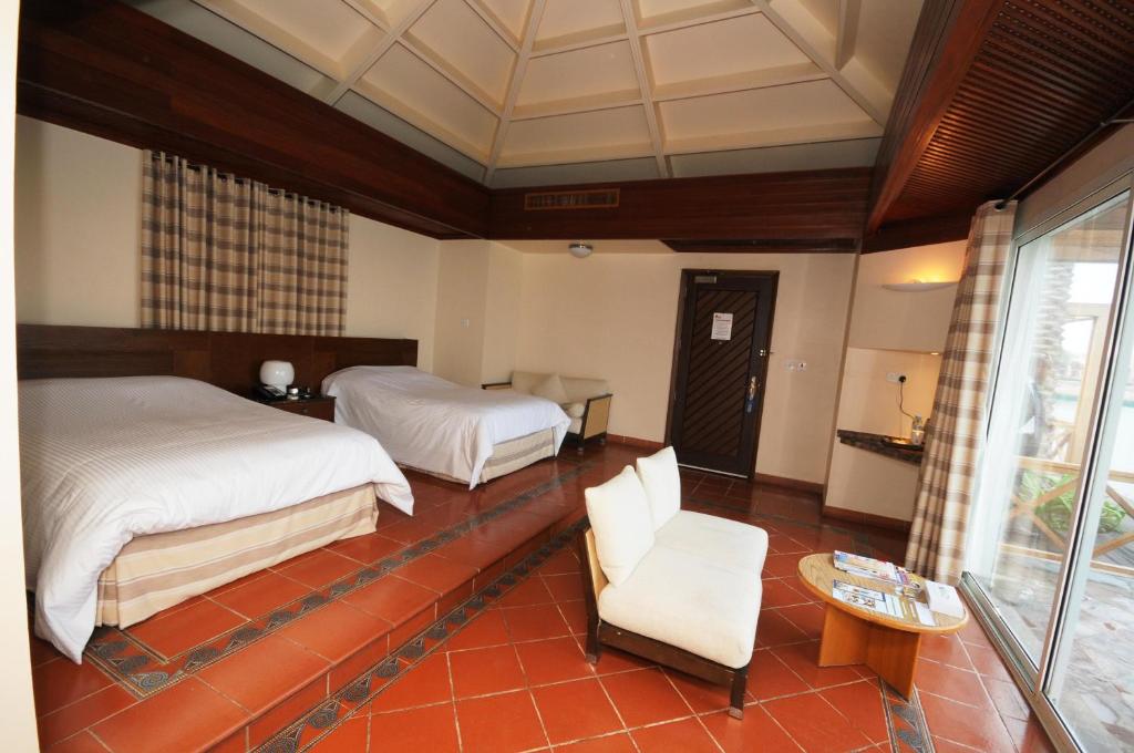AlBander Hotel & Resort - Cabana Twin