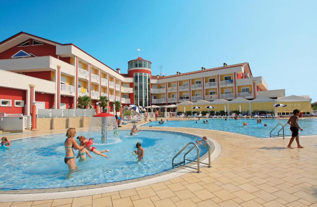 Bazén v ubytování Hotel Olympus nebo v jeho okolí