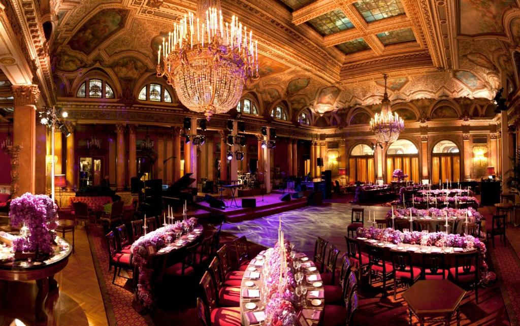Restaurace v ubytování Grand Hotel Plaza