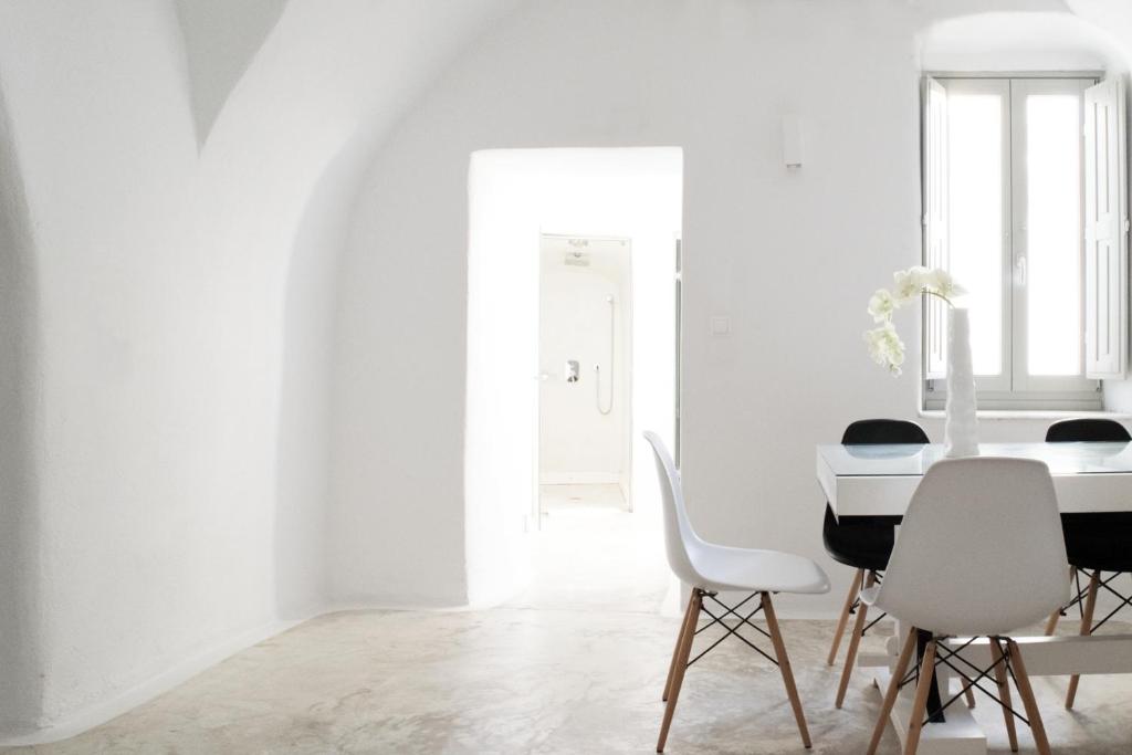 Fotografie z fotogalerie ubytování Hotel Thireas ve Fiře