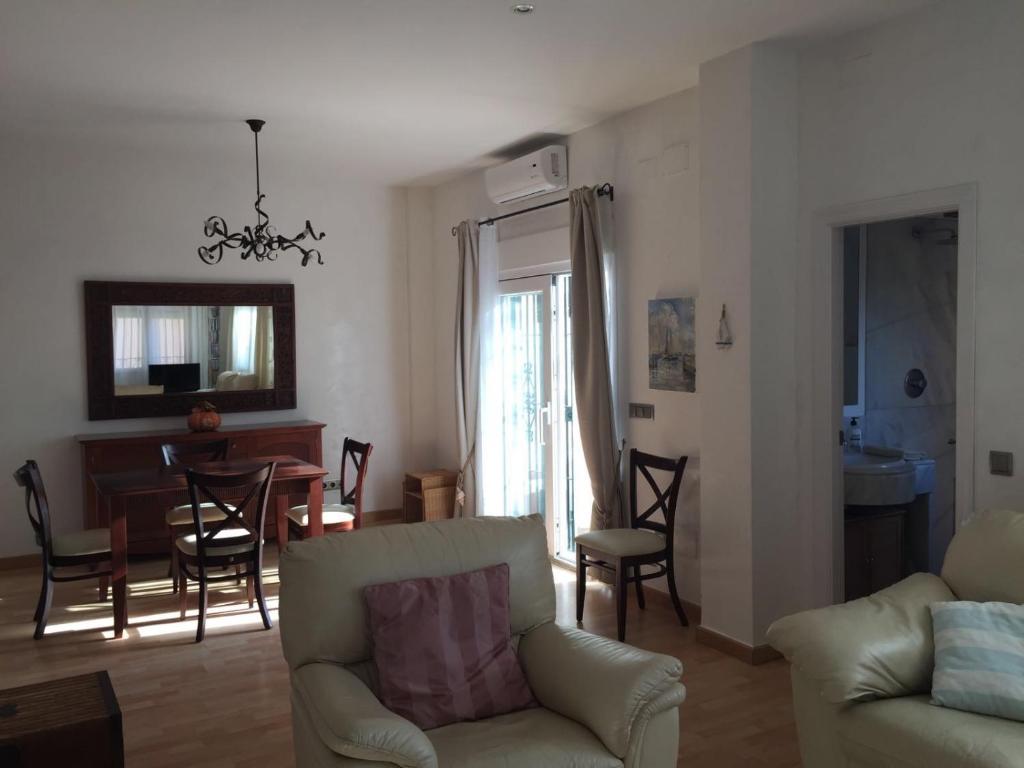 Posedenie v ubytovaní Apartamento Paradise Pueblo Sherry