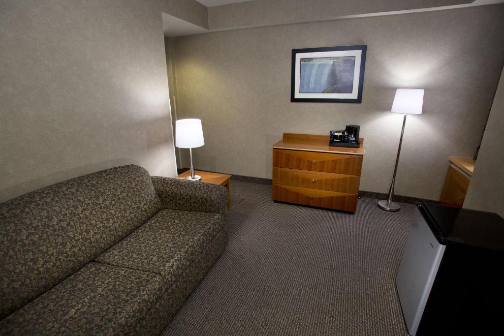 The Oakes Hotel Overlooking the Falls - Resim 23