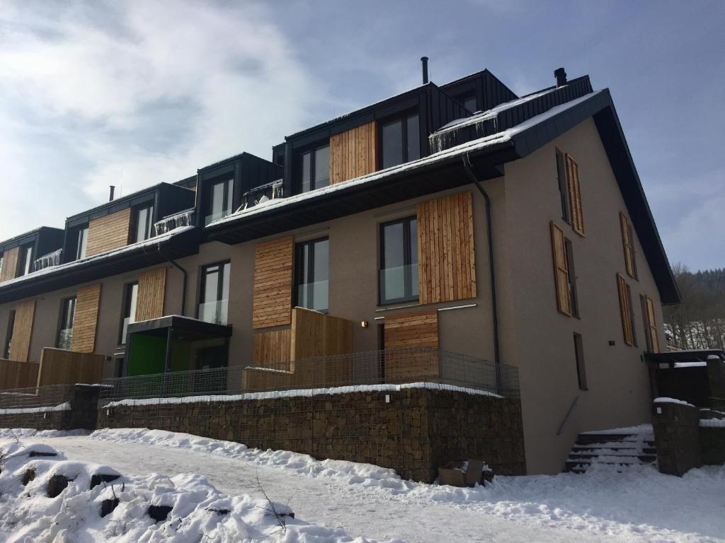 Budova, kde se apartmán nachází