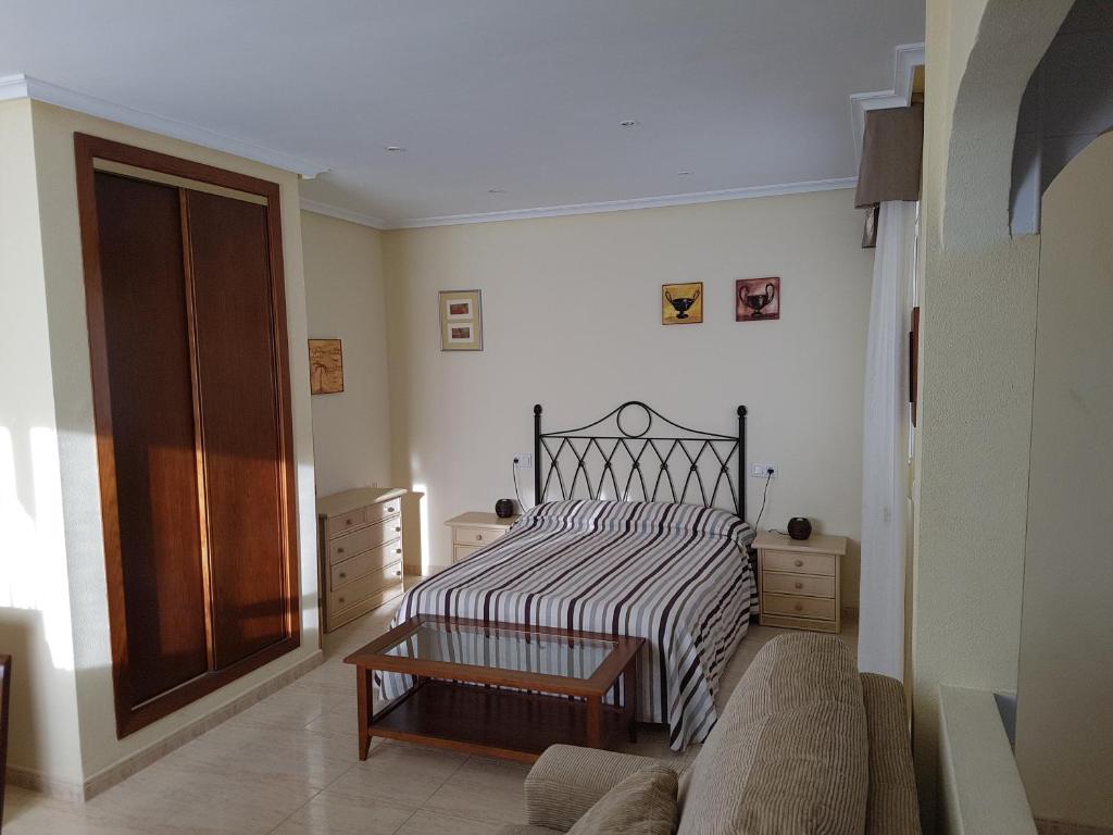 Postel nebo postele na pokoji v ubytování Vera Rental Torremar Natura