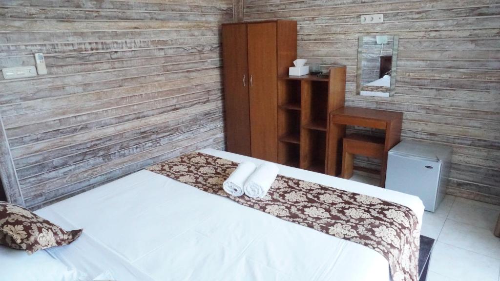 Nyuh Gading Home Stay - Chambre Double Avec Vue Sur Le Jardin
