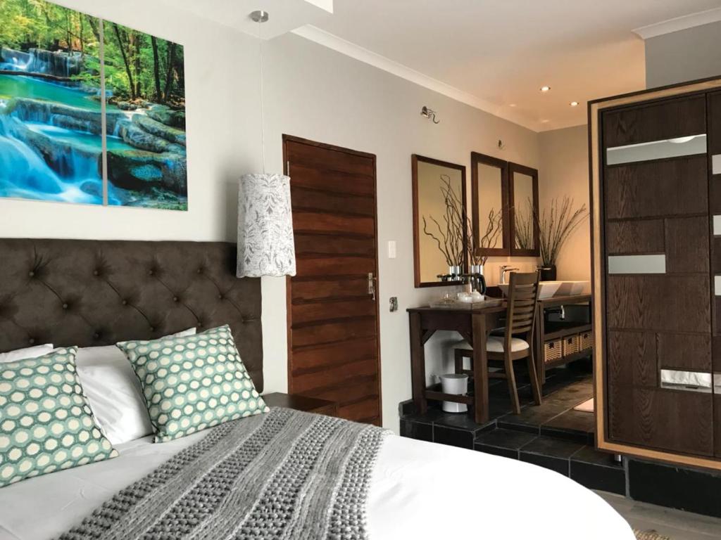 St Lucia Hilltop Guest House - Chambre Queen Avec Balcon