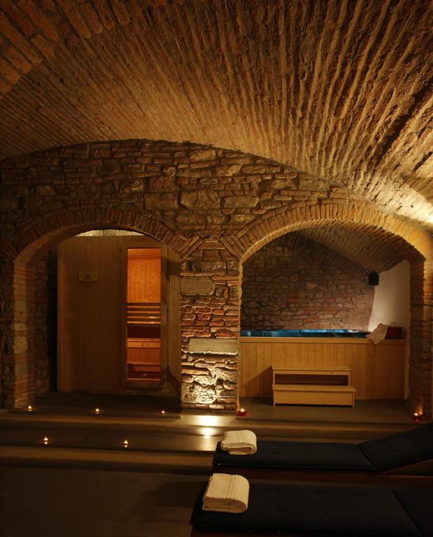 Borghese Palace Art Hotel - Resim 14