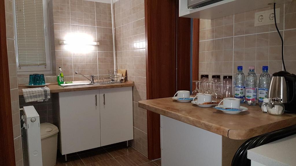 Poroszlay Apartman - Appartement Avec Terrasse