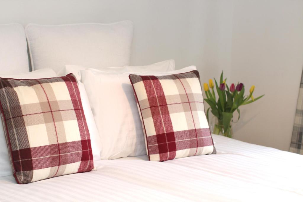 Vale Park Hotel - Double Room With Queen Bed And Shower