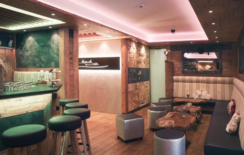 Kuchyň nebo kuchyňský kout v ubytování Hotel Hemizeus & Iremia Spa