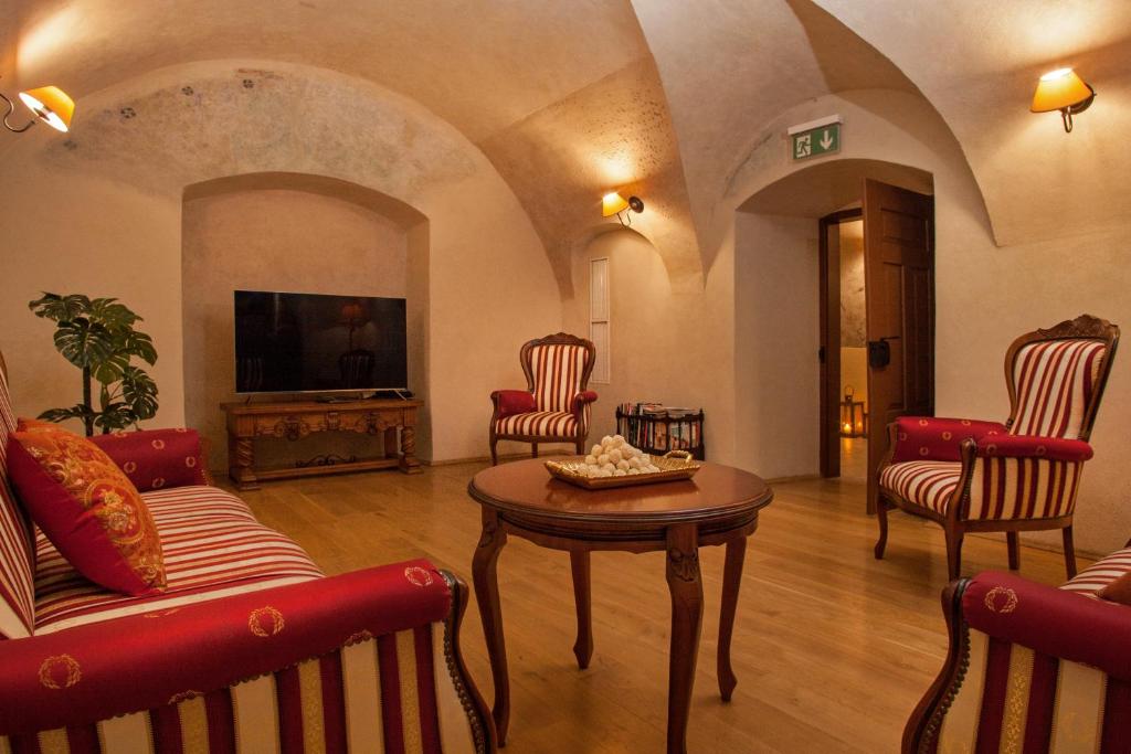 Hotel Santi - Resim 21