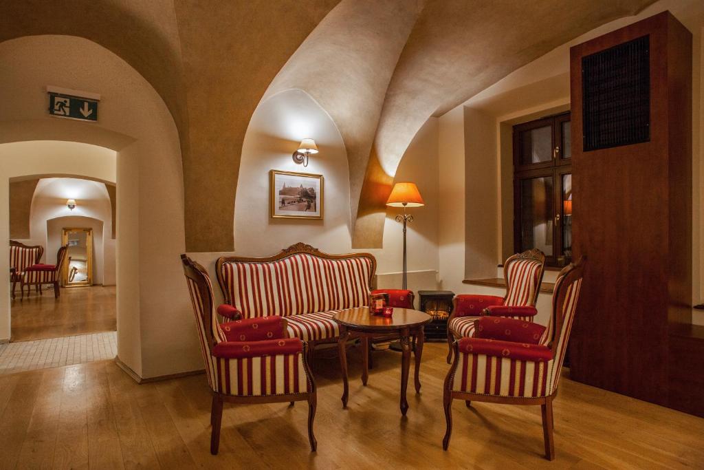 Hotel Santi - Resim 17