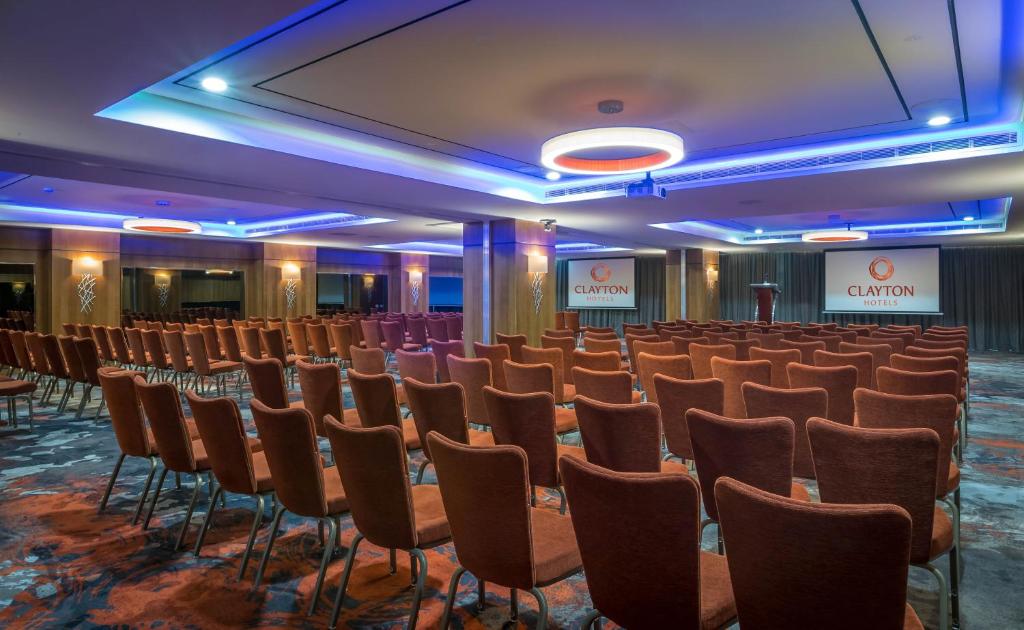 Ärikülastajate ala ja/või konverentsiruum majutusasutuses Clayton Hotel Dublin Airport