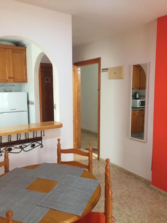 Kuchyň nebo kuchyňský kout v ubytování Apartamento Ibanez, casa 119