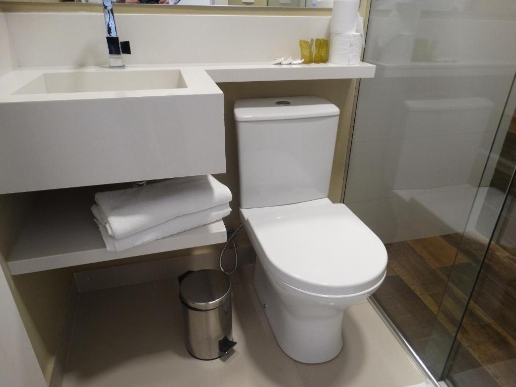  Cynn Hotels