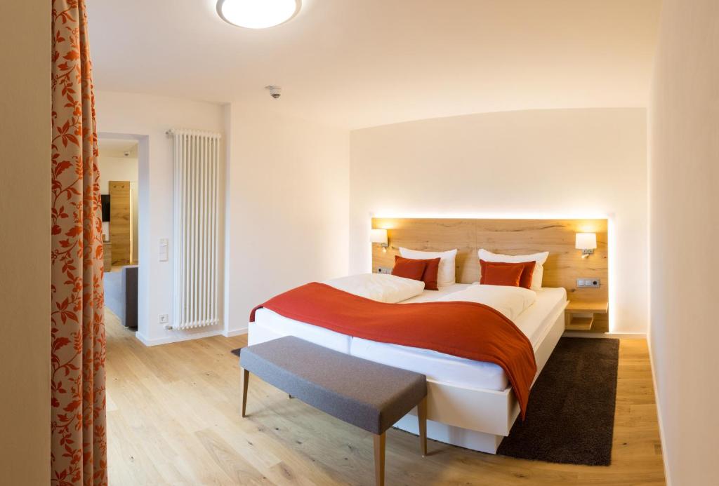 Postel nebo postele na pokoji v ubytování Hotel Fortuna