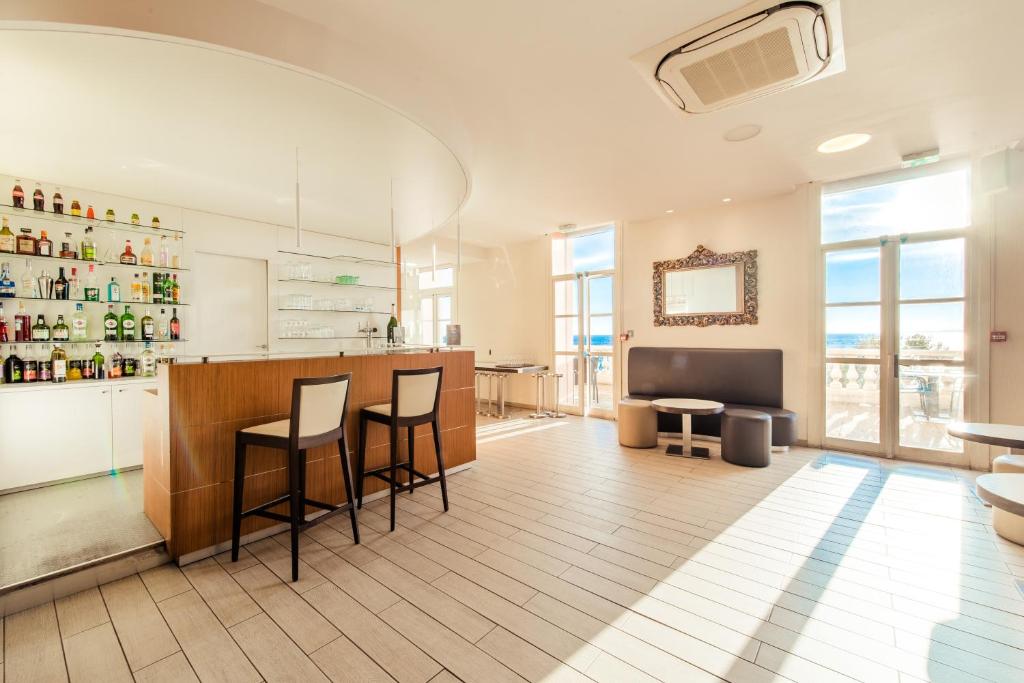 Posezení v ubytování Hotel Le Saint Paul