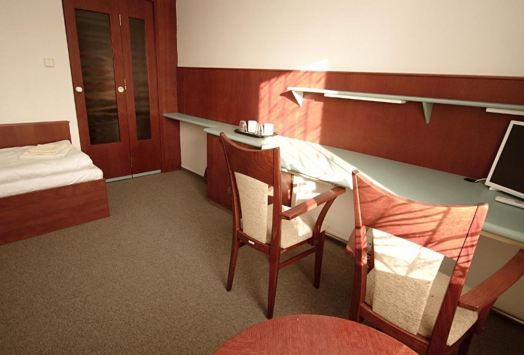 Kolej Akademie - Twin Room