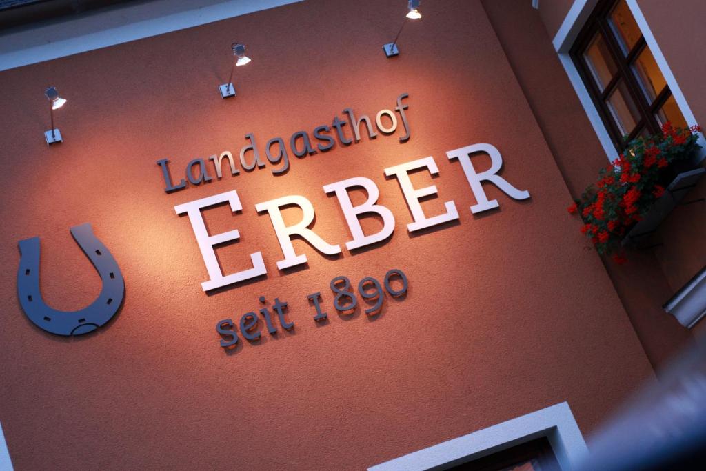 Certifikát, hodnocení, plakát nebo jiný dokument vystavený v ubytování Landgasthof Erber