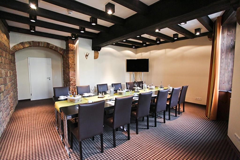 TV a/nebo společenská místnost v ubytování Hotel Palatina "Hotel-Restaurant"