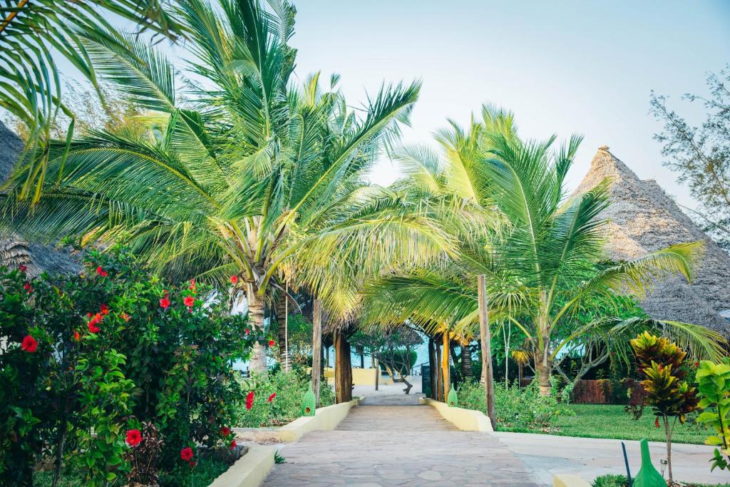 Zahrada ubytování Tanzanite Beach Resort