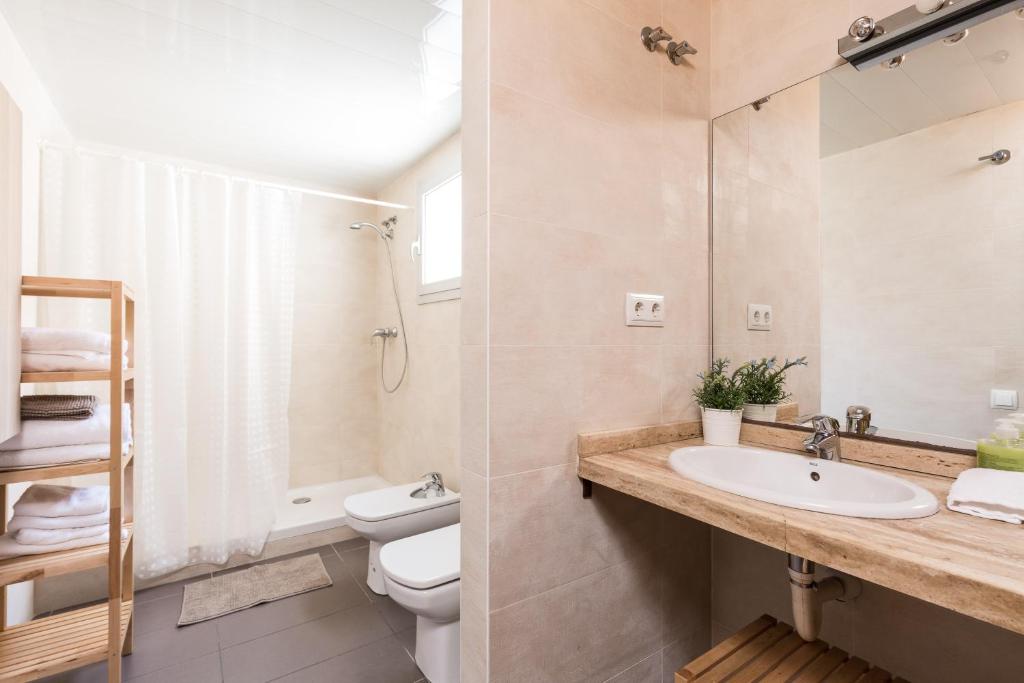 Koupelna v ubytování Apartamentos Cornellalux