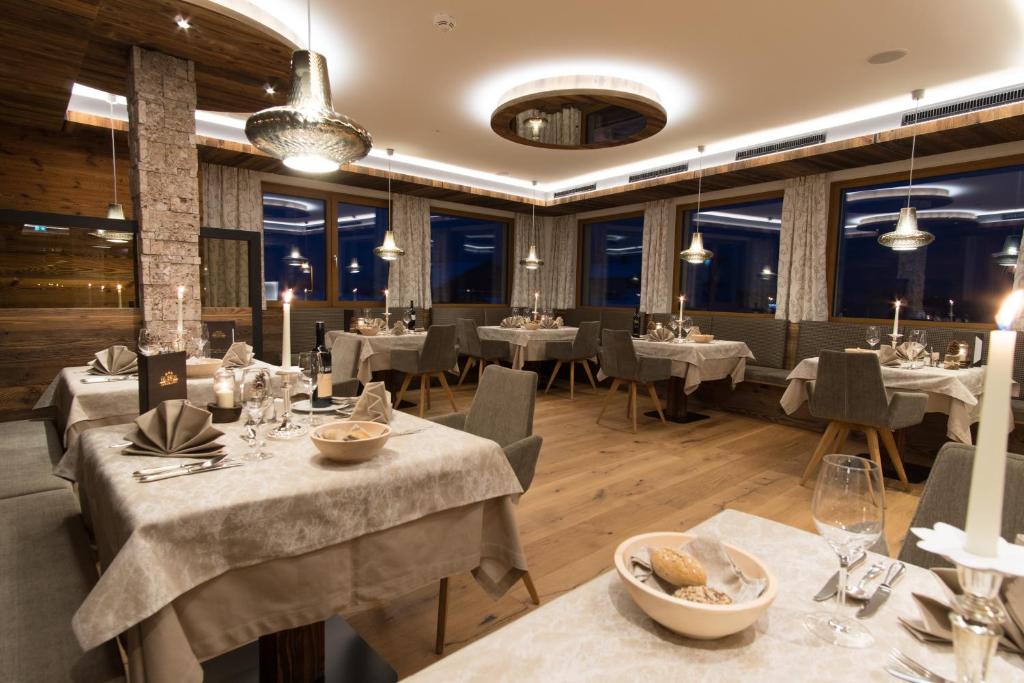 Restaurace v ubytování Hotel Huber Hochland