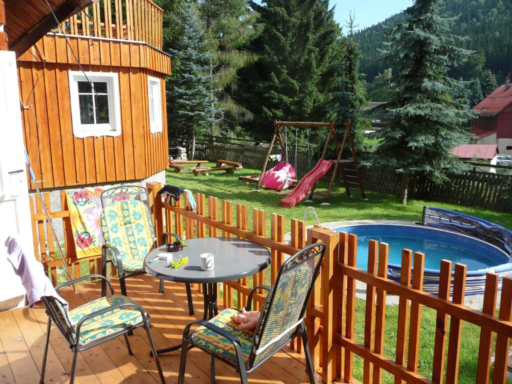 Zdjęcie z galerii obiektu Apartmány Pelíšek w mieście Harrachov