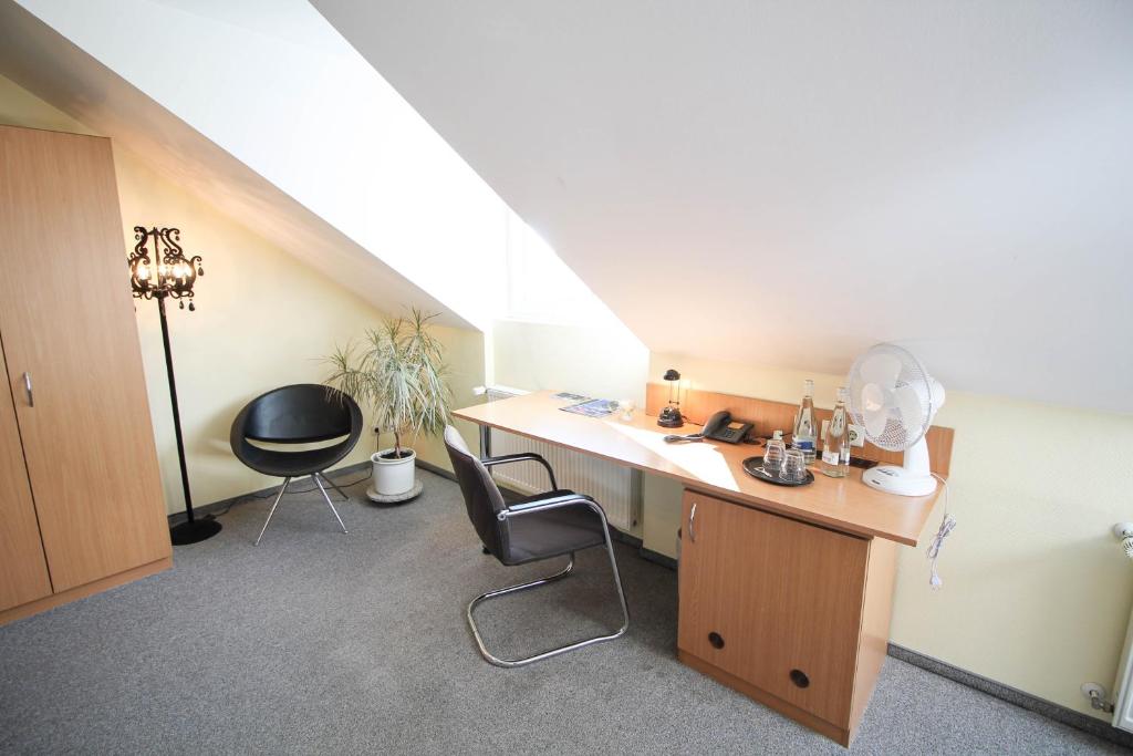 Hotel am Zoo - Resim 17