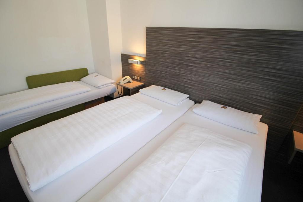 Hotel am Zoo - Resim 32