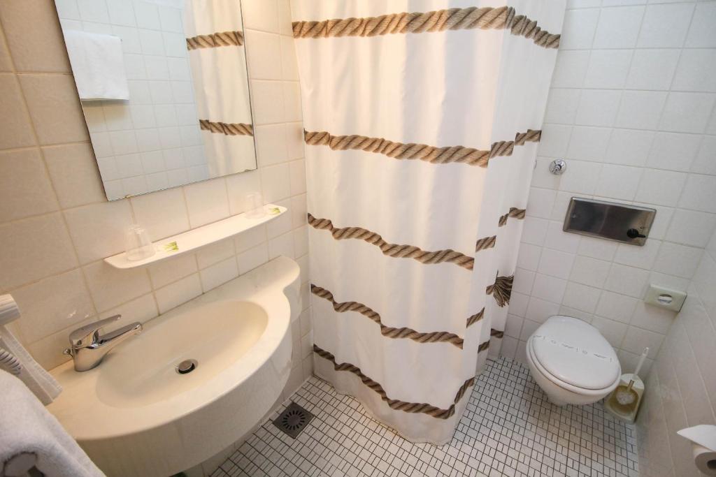 Hotel am Zoo - Resim 39