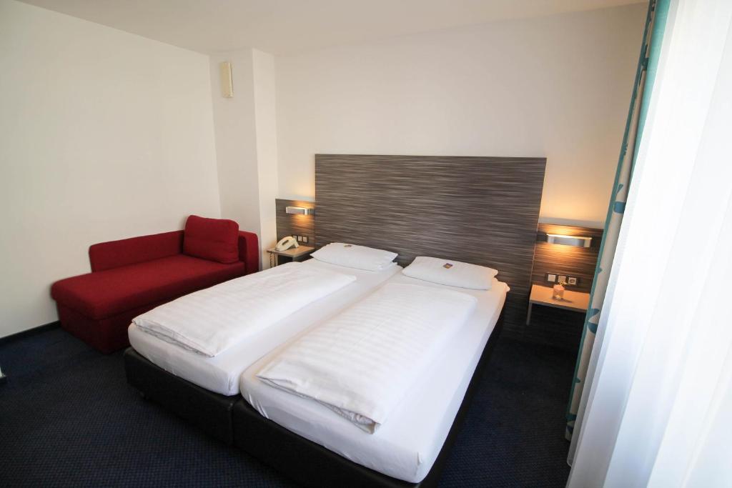 Hotel am Zoo - Resim 40