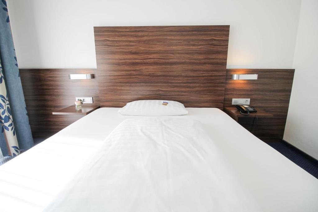 Hotel am Zoo - Resim 43