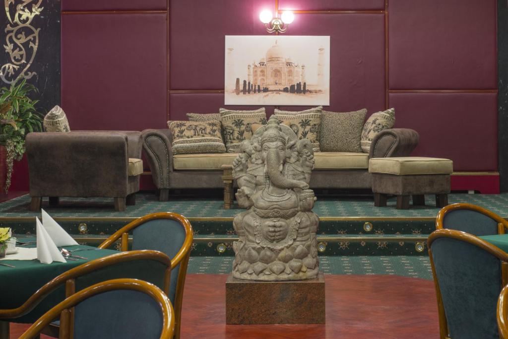 TOP HOTEL Praha - Resim 45