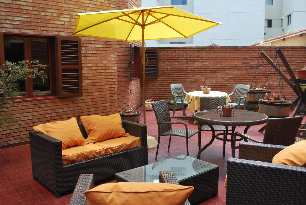 Χώρος καθιστικού στο Apart Hotel El Portico