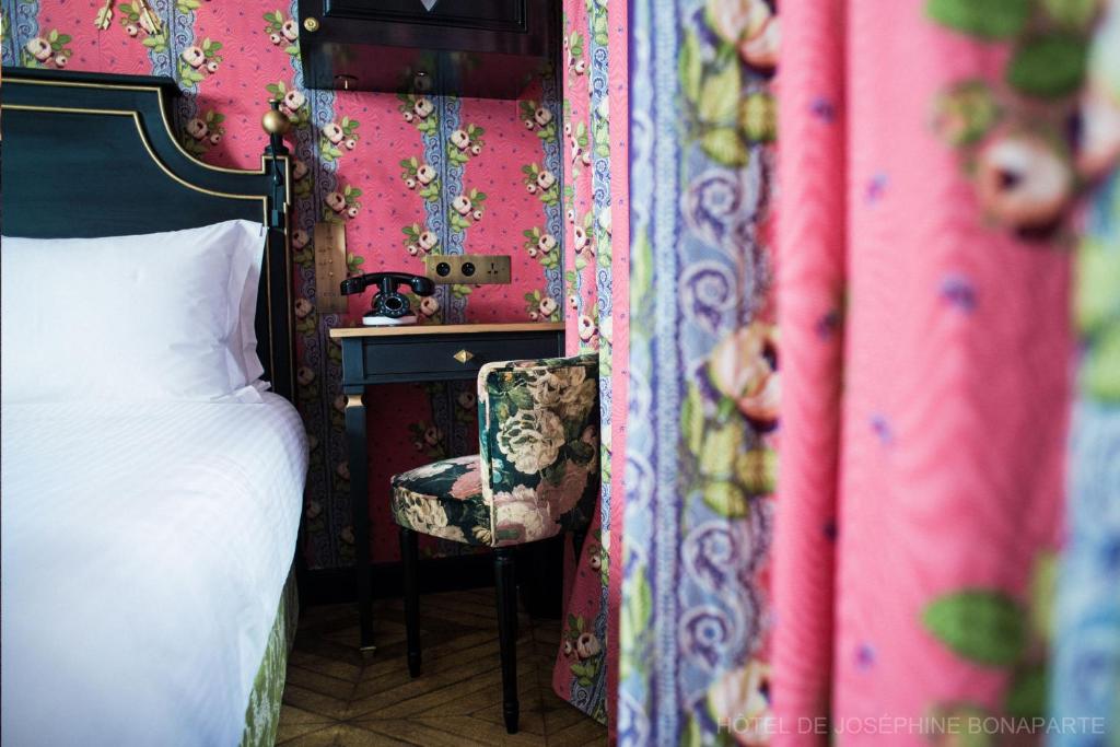 Hôtel de Joséphine BONAPARTE - 8