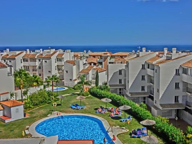 Fotografia z galérie ubytovania Apartamento Ático Buganvillas v destinácii San Luis de Sabinillas