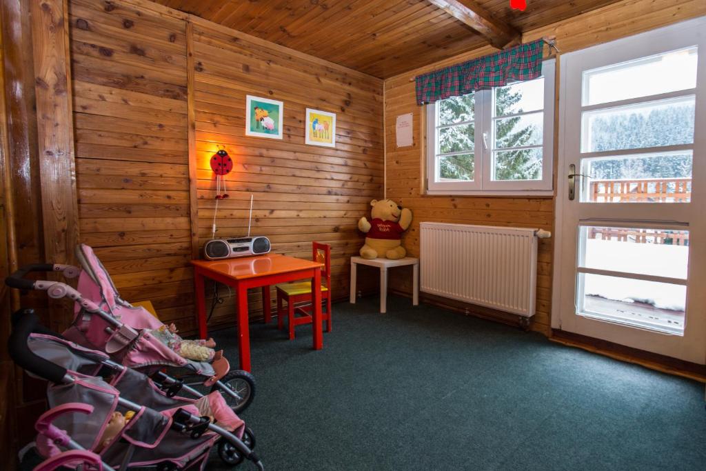 Zdjęcie z galerii obiektu Apartmány Pelíšek w mieście Harrachov
