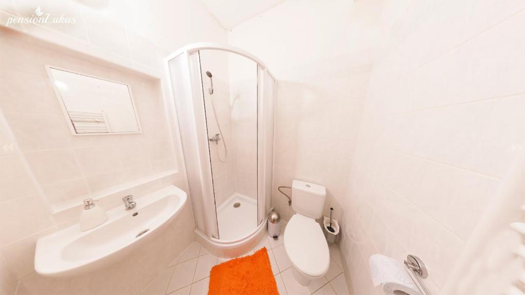 
Triple Room with Shower #2
