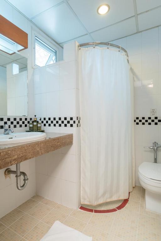 New Siam III Guest House - Resim 13