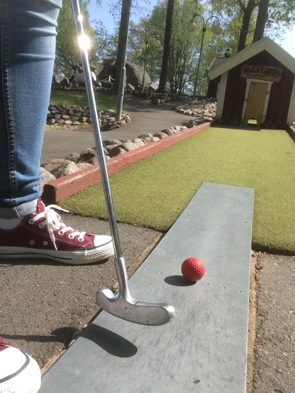 Golf v kempu nebo okolí