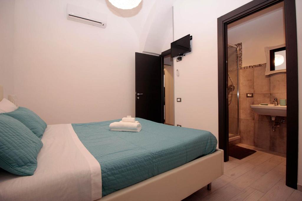 Affittacamere Nonno Ninì - Double Room With Private Bathroom
