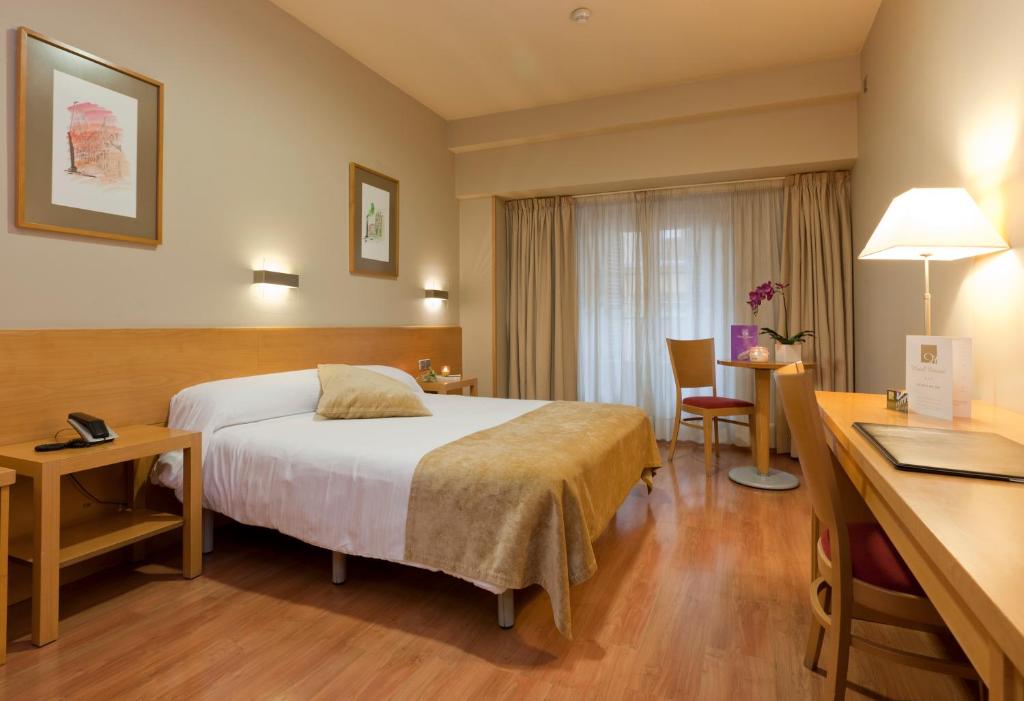 Victoria 4 Puerta del Sol - Resim 12