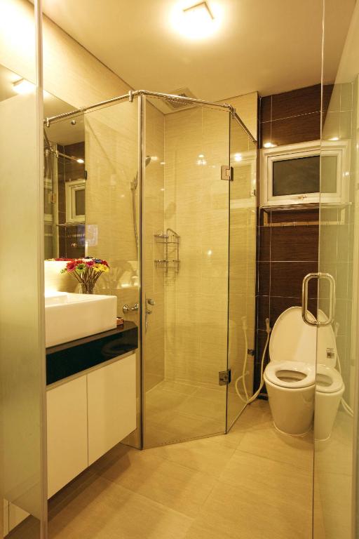 Yellow House Saigon - Standard Double Room