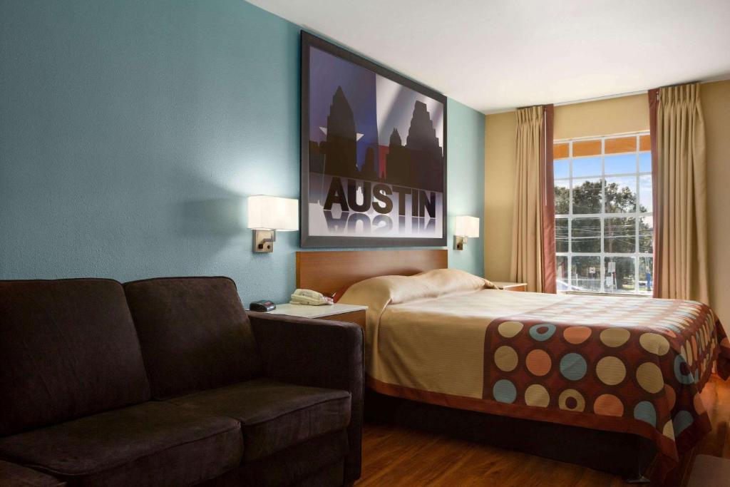 Super 8 by Wyndham Austin Downtown/Capitol Area - Room King - Non-fumeur