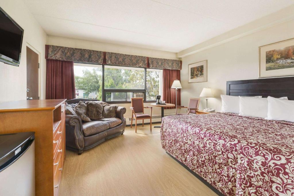 Travelodge by Wyndham Edmonton East - Resim 31