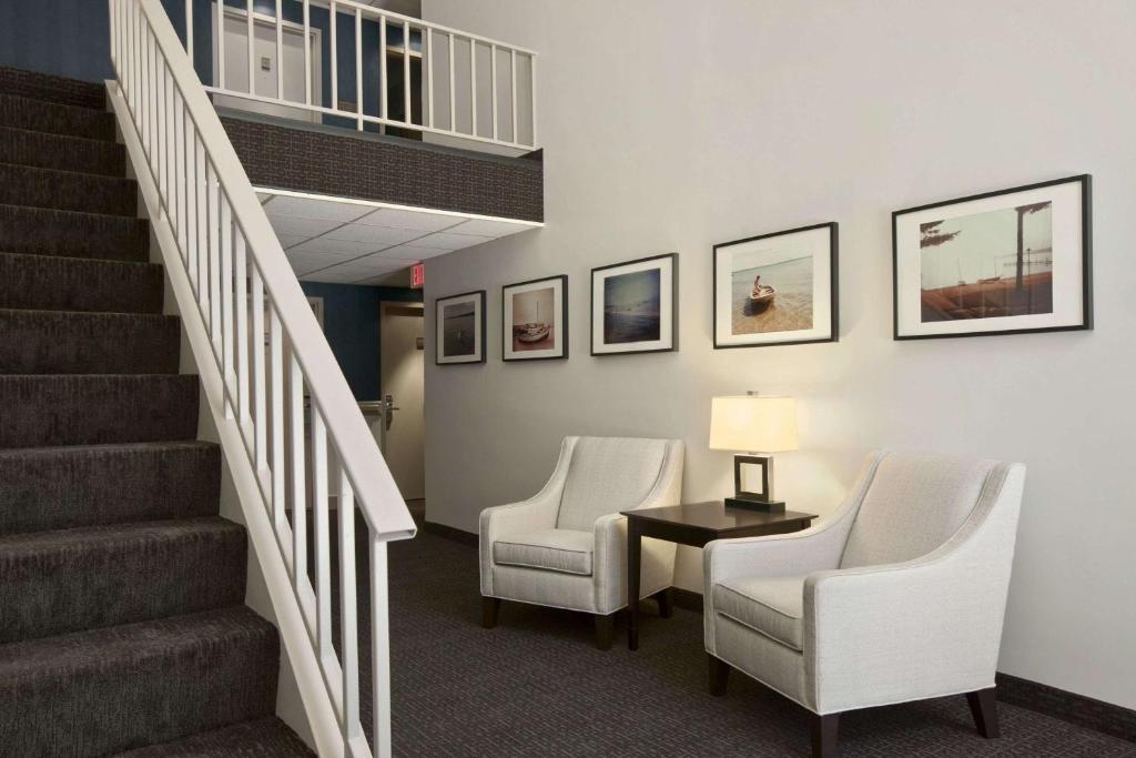 Travelodge by Wyndham Hubbard OH photo