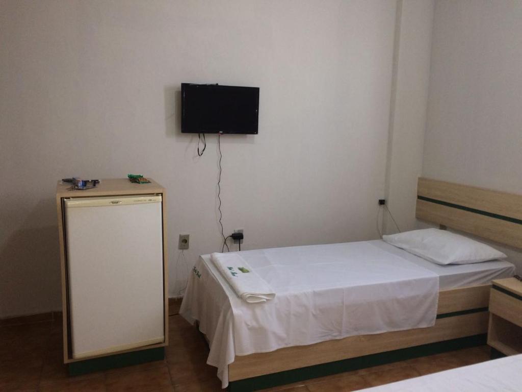  Hotel Real